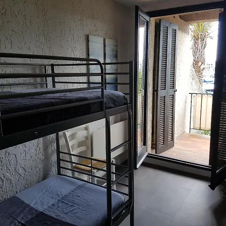 Apartment Les Marines De *