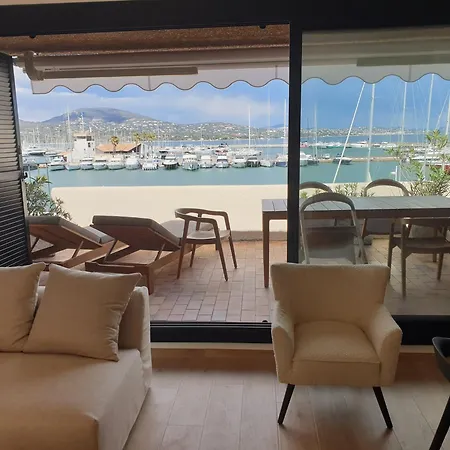 Les Marines De Apartment