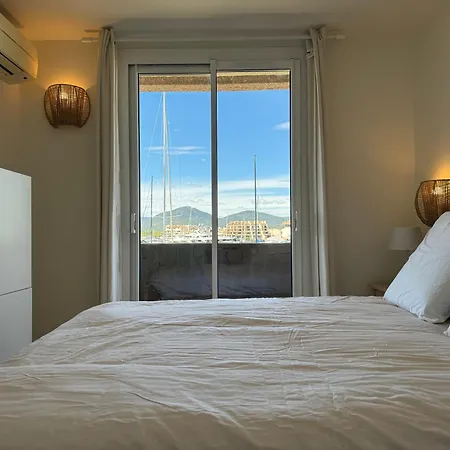 Les Marines De Cogolin