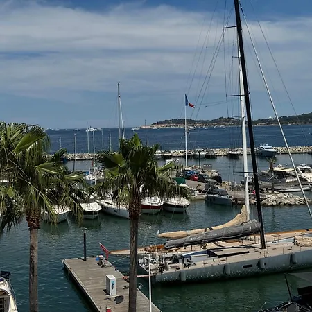 Les Marines De Apartment