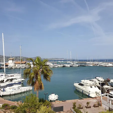 Les Marines De Appartement *