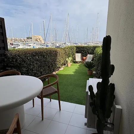 Les Marines De Apartment *