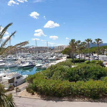 Les Marines De Apartment *