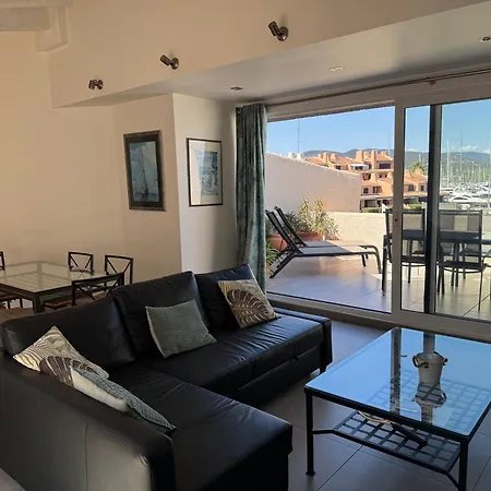Les Marines De Apartamento *